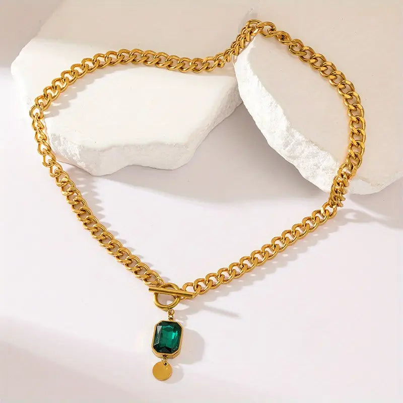 BettyRae - Chunky Chain Emerald Gold  Pendant Necklace