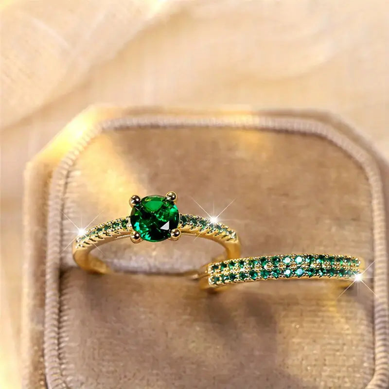 BettyRae - Emerald Duo Ring Gold Set