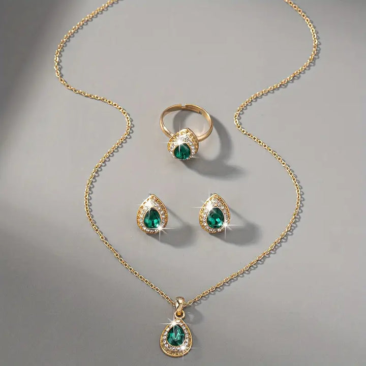 BettyRae - Glastra Jewelry Set