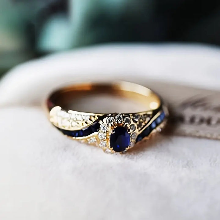 BettyRae - Avelisse Moraziel Gold Ring
