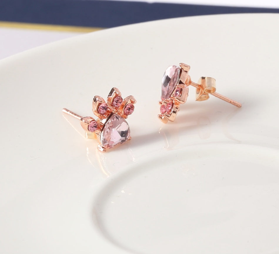 Rose Gold Paw Jewelry Set for Women – 4-Piece Collection with Heart-Shaped Cubic Zirconia: Ring, Necklace, Earrings, and Bracelet