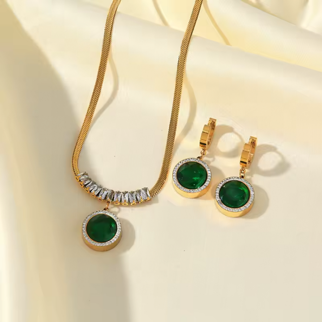 BettyRae - Vaeloria Jewelry Set