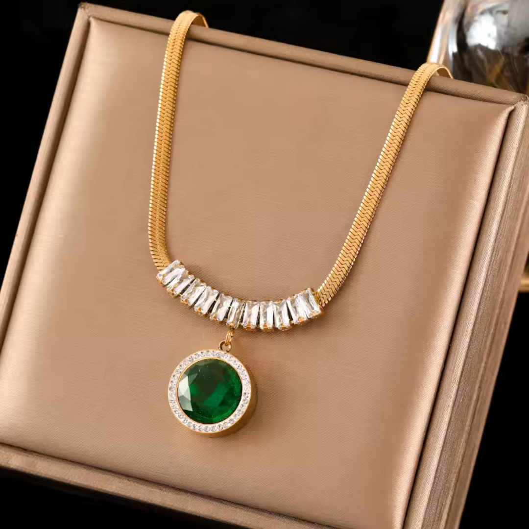 BettyRae - Vaeloria Jewelry Set