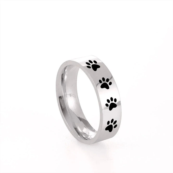 Paw Ring in Stainless Steel – Symbolic Jewelry for Animal Lovers