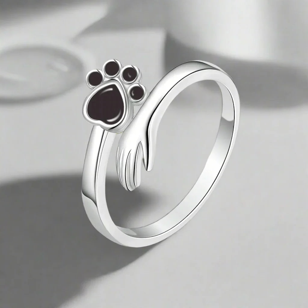 Adjustable Paw Ring Made of 925 Sterling Silver – Hand-in-Paw Design