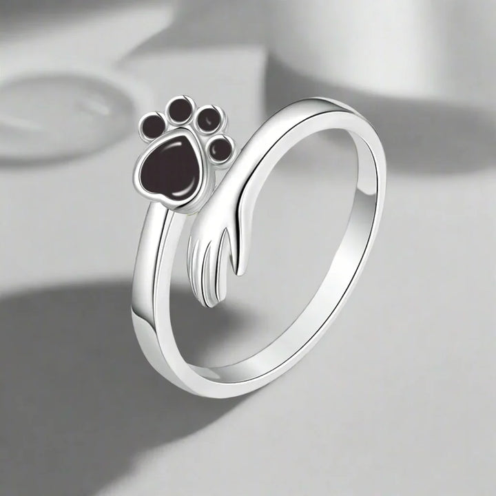 Adjustable Paw Ring Made of 925 Sterling Silver – Hand-in-Paw Design
